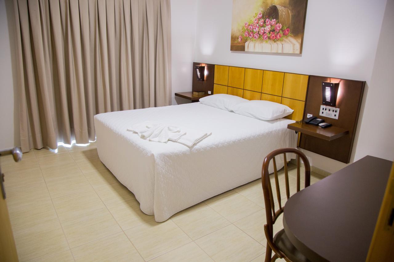Deluxe One-Bedroom Apartment,1636777985:JPEG
