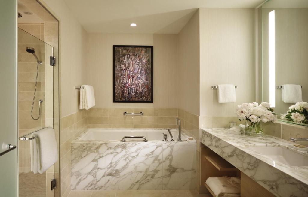 Partial Bay View King Room
