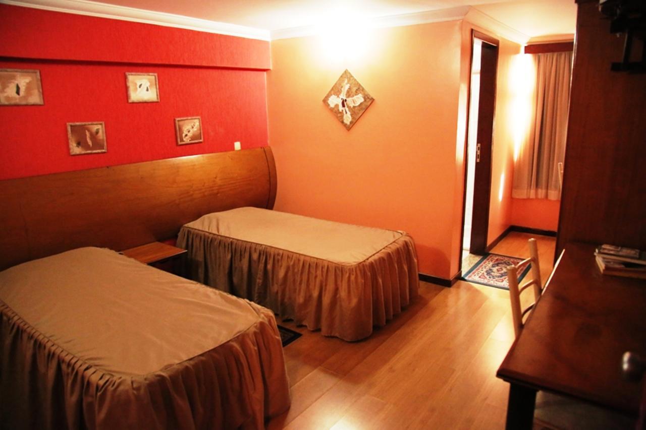 Quarto Duplo Básico