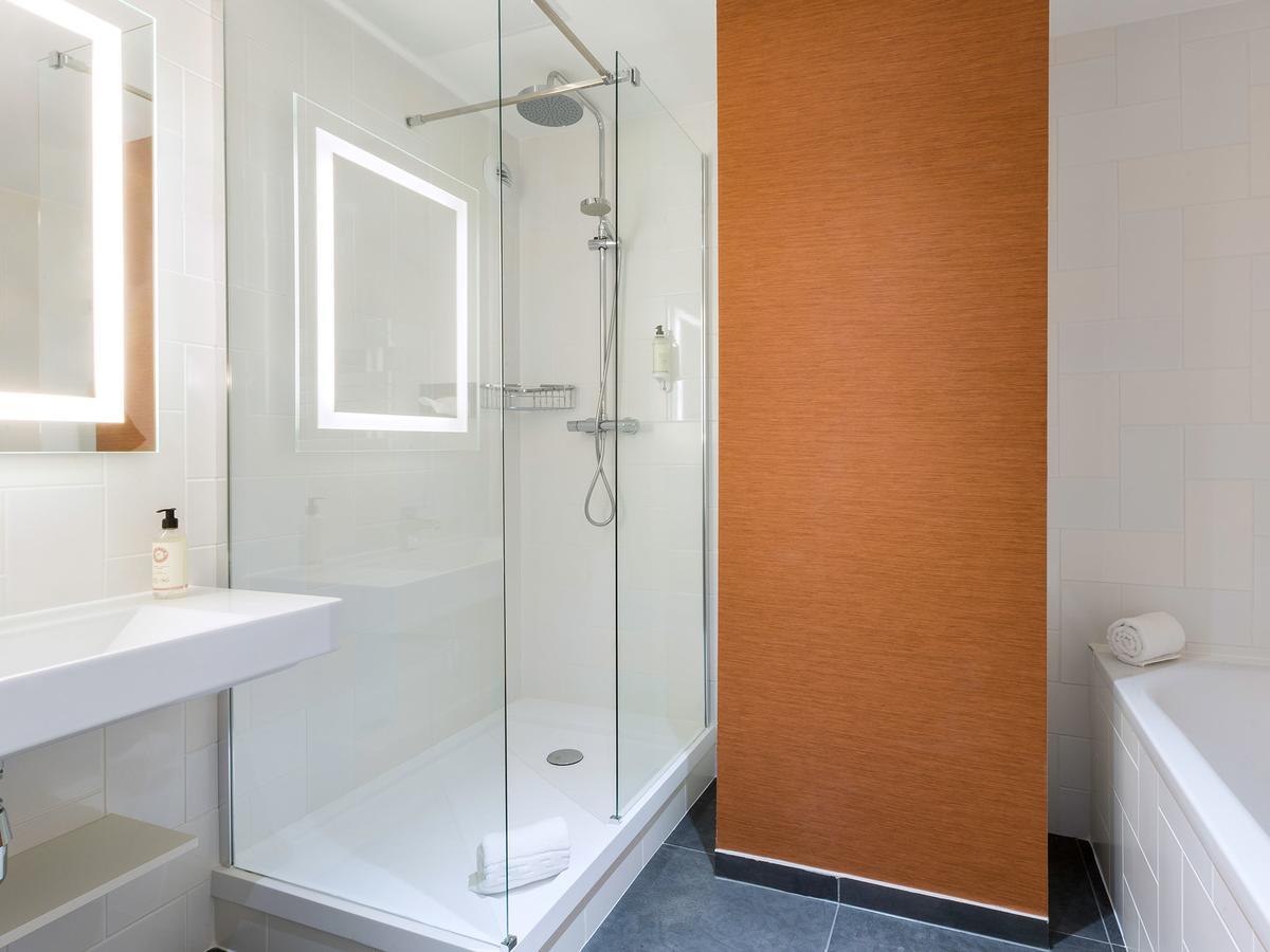 Chambre Lit King-Size Supérieure avec Canapé-Lit - Non-Fumeurs