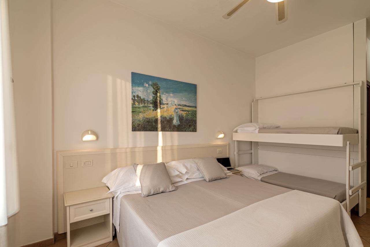 Quadruple Room with Balcony,1742957936:JPEG