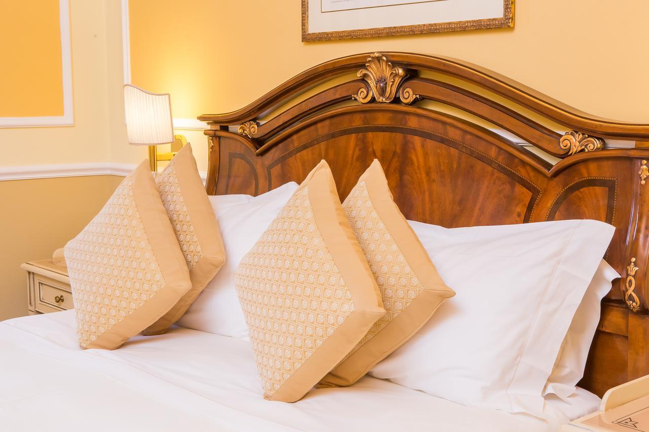 Chambre Double ou Lits Jumeaux (1 Adulte)