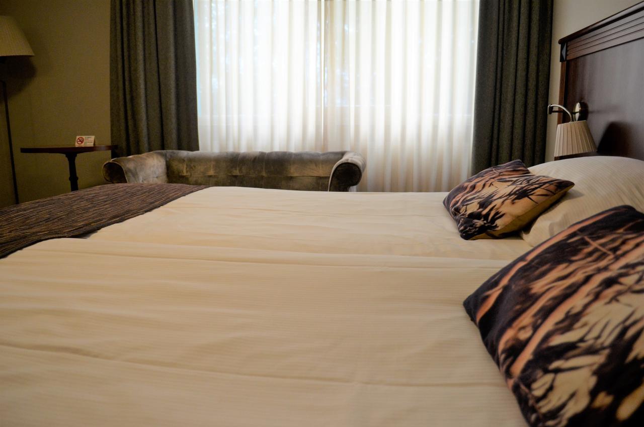 Tweepersoonskamer met 2 Aparte Bedden
