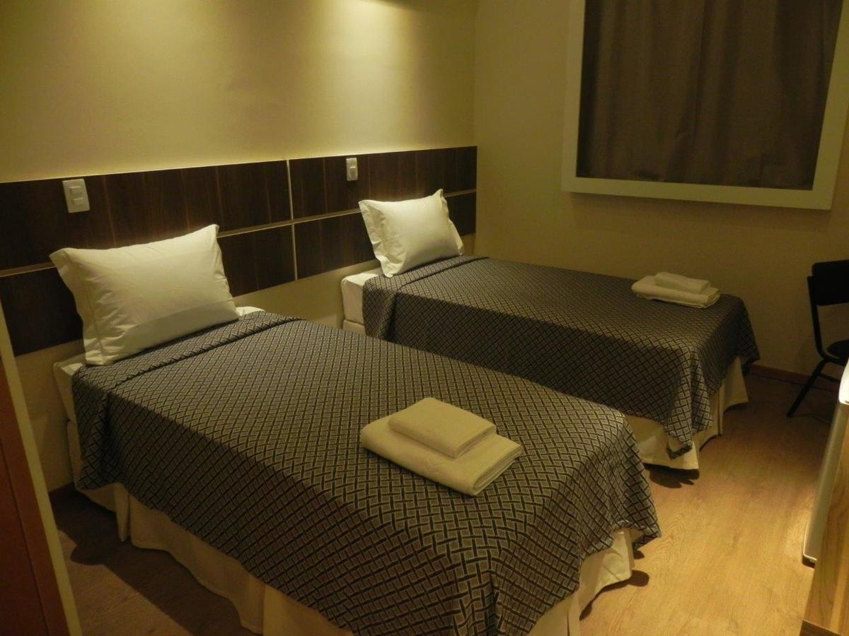Quarto Standard com 2 Camas de Solteiro