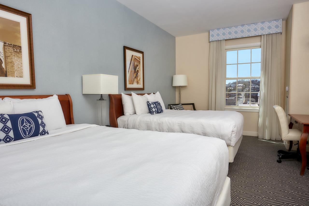 Queen Room with Two Queen Beds