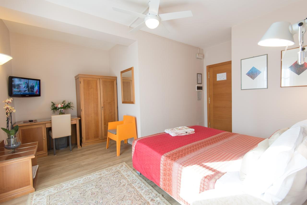 Standard Doppel- oder Zweibettzimmer