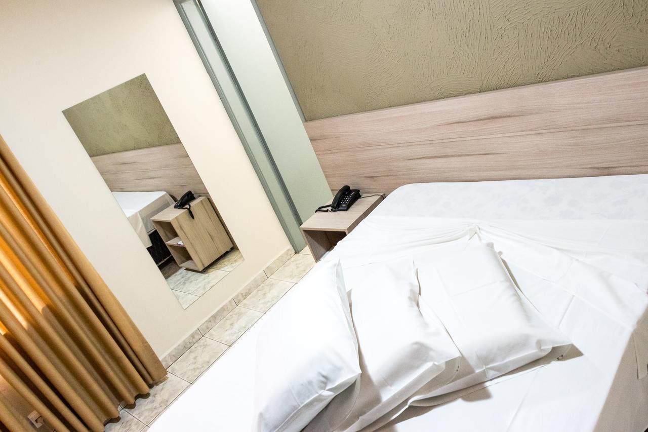 Deluxe Triple Room,646487430:JPEG