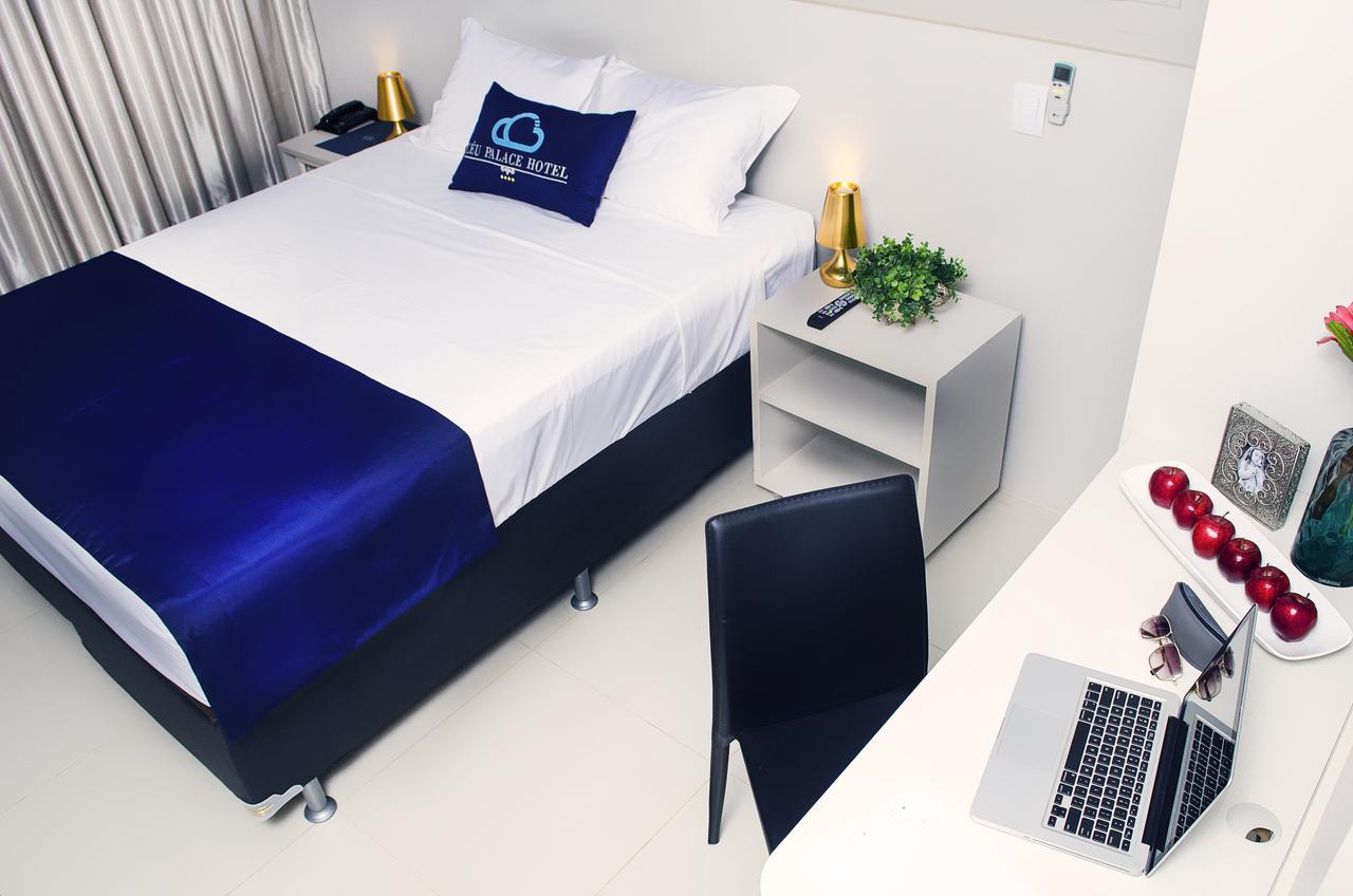 Quarto Deluxe com Cama Queen-size