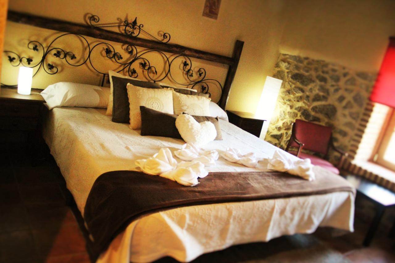 Deluxe Queen Room,646643073:JPEG