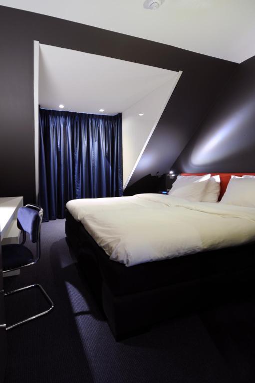Comfort Twin Room,64876642:JPEG