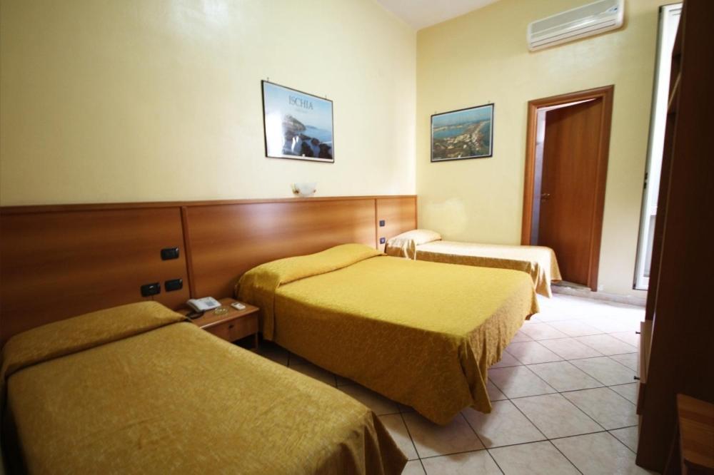 Camera Quadrupla con Bagno
