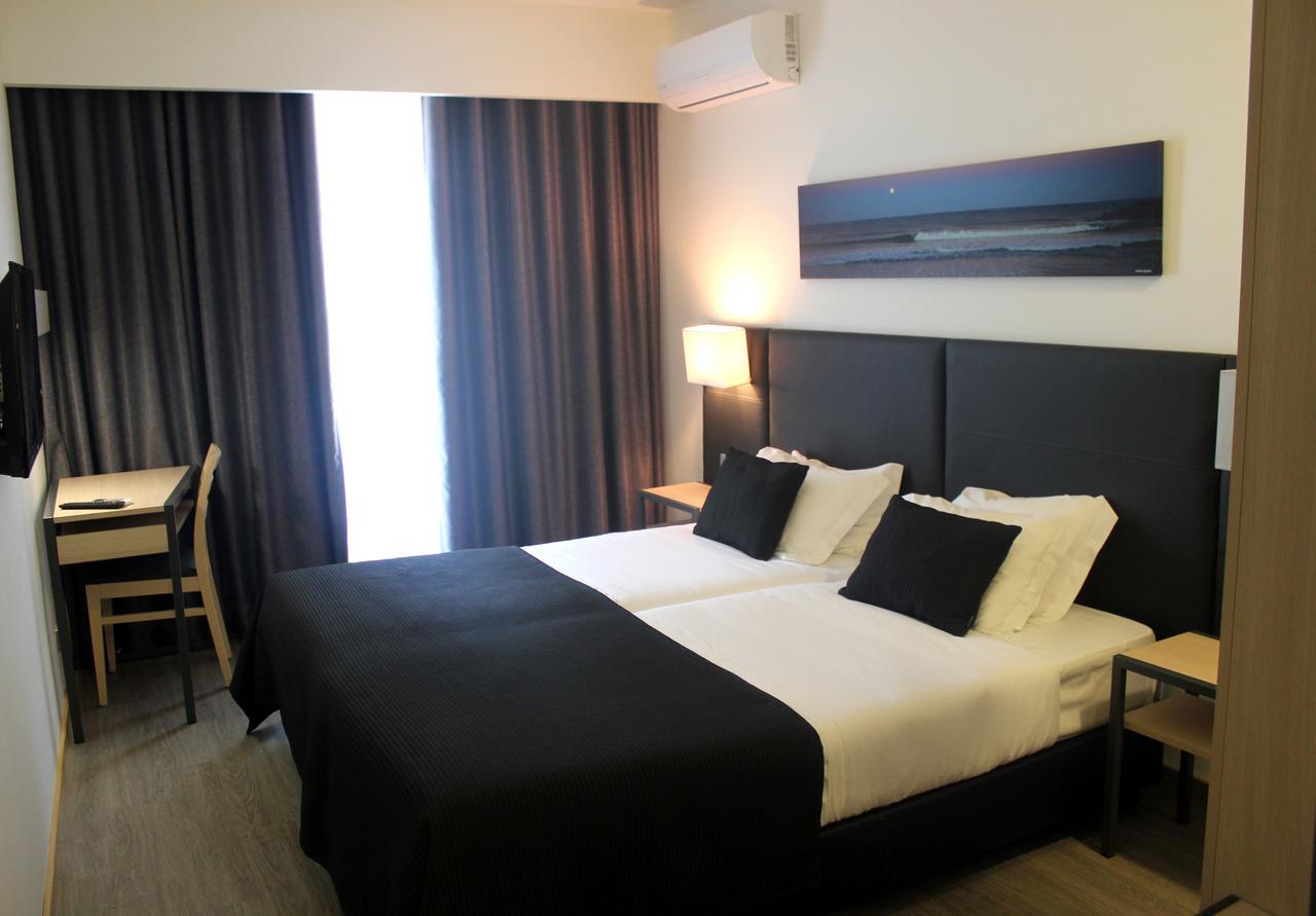Quarto Twin Standard