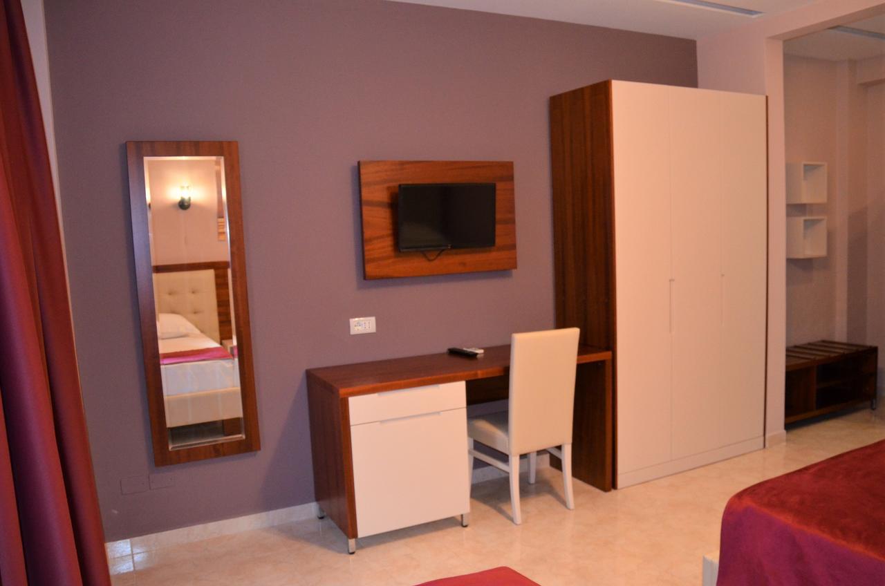 Camera Tripla Standard con Vista Mare