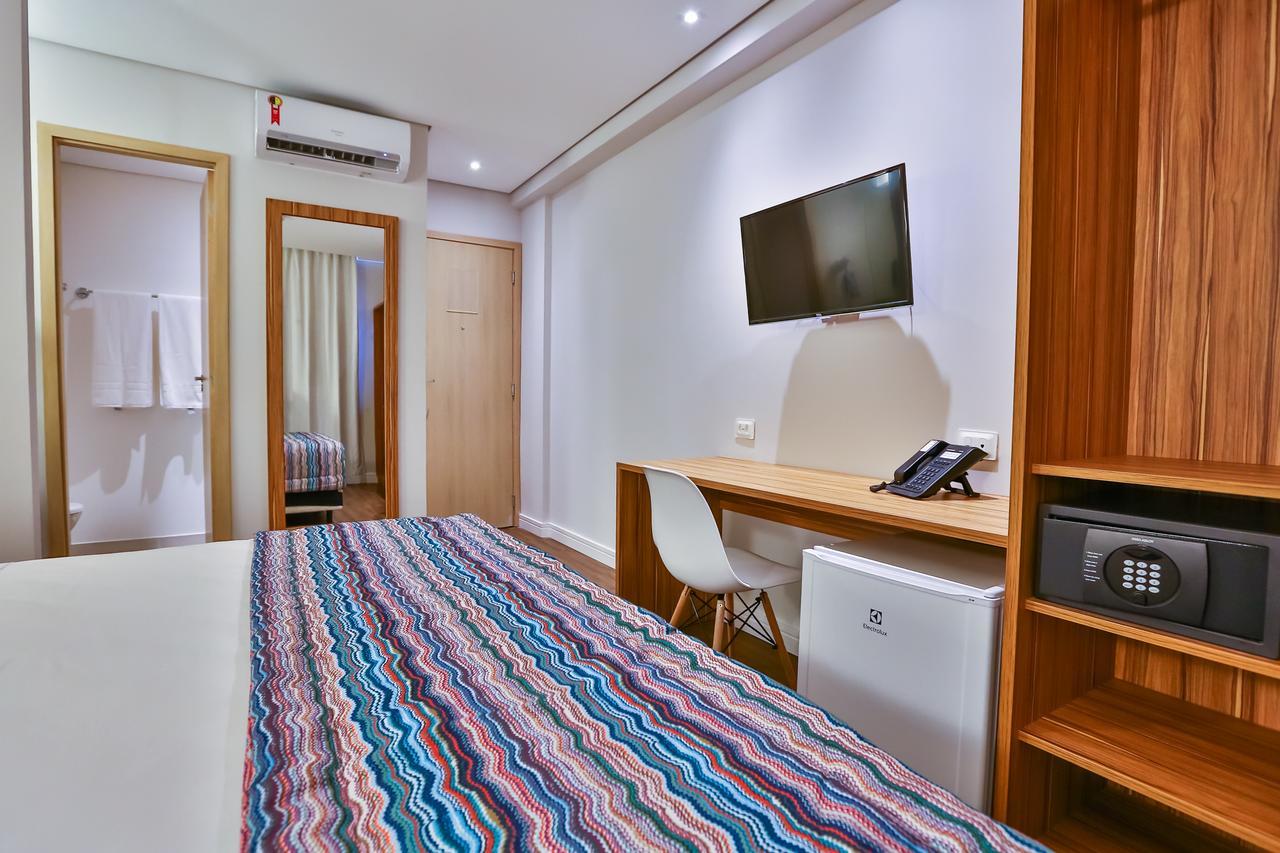 Quarto Standard com Cama Queen-size