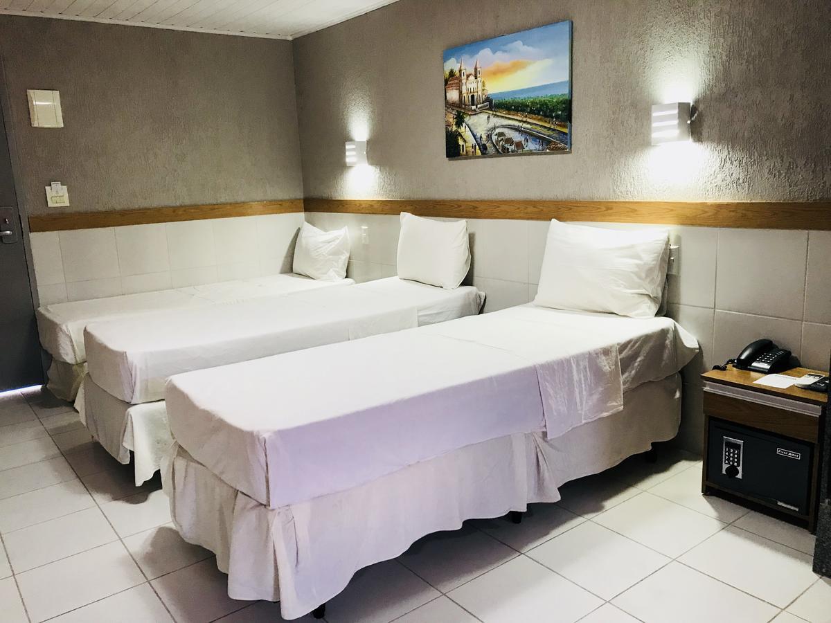 Superior Triple Room 3 Single Beds,664479693:JPEG