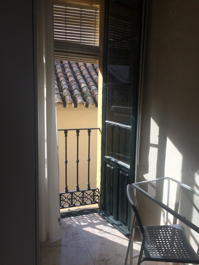 Standard Single Room,945864538:JPEG