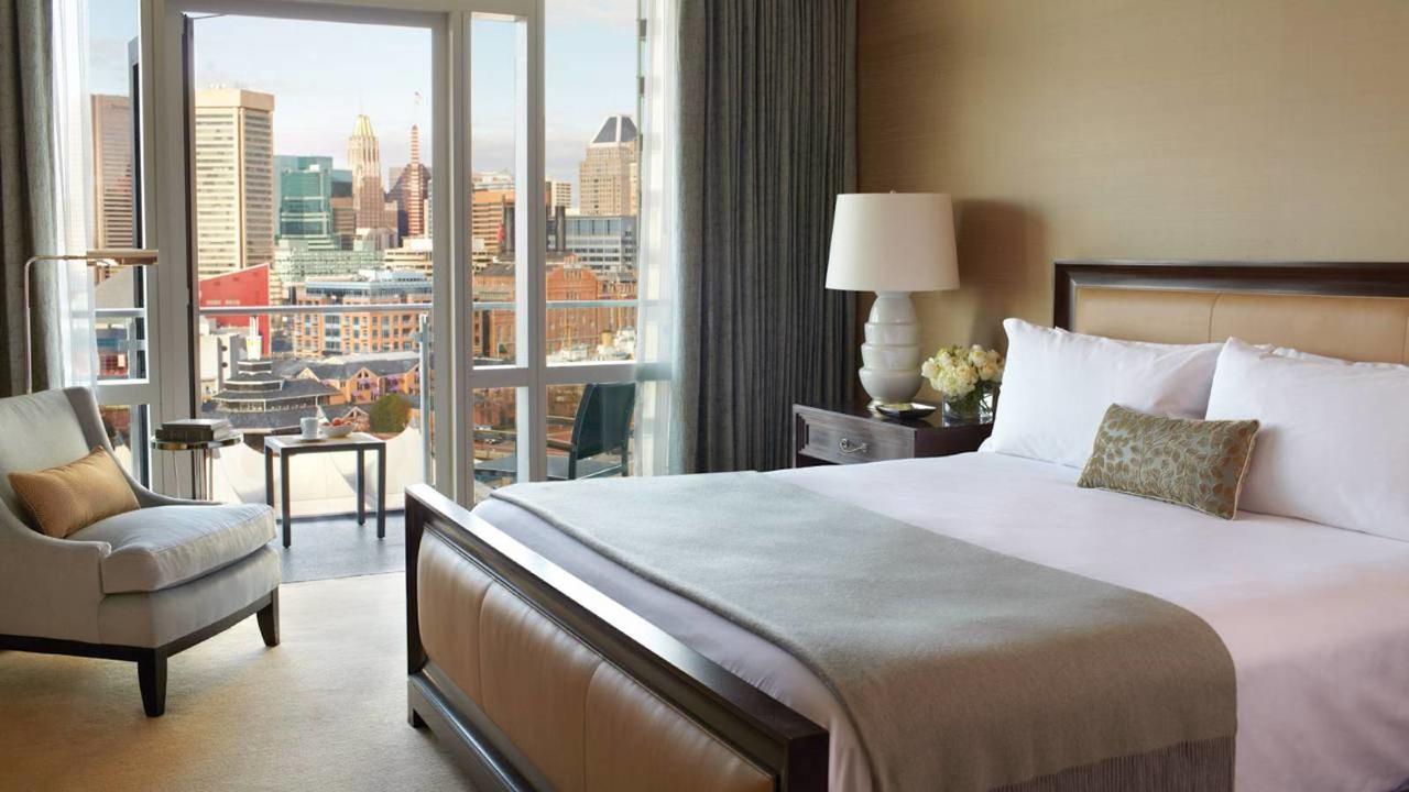 King Room with Balcony and City View