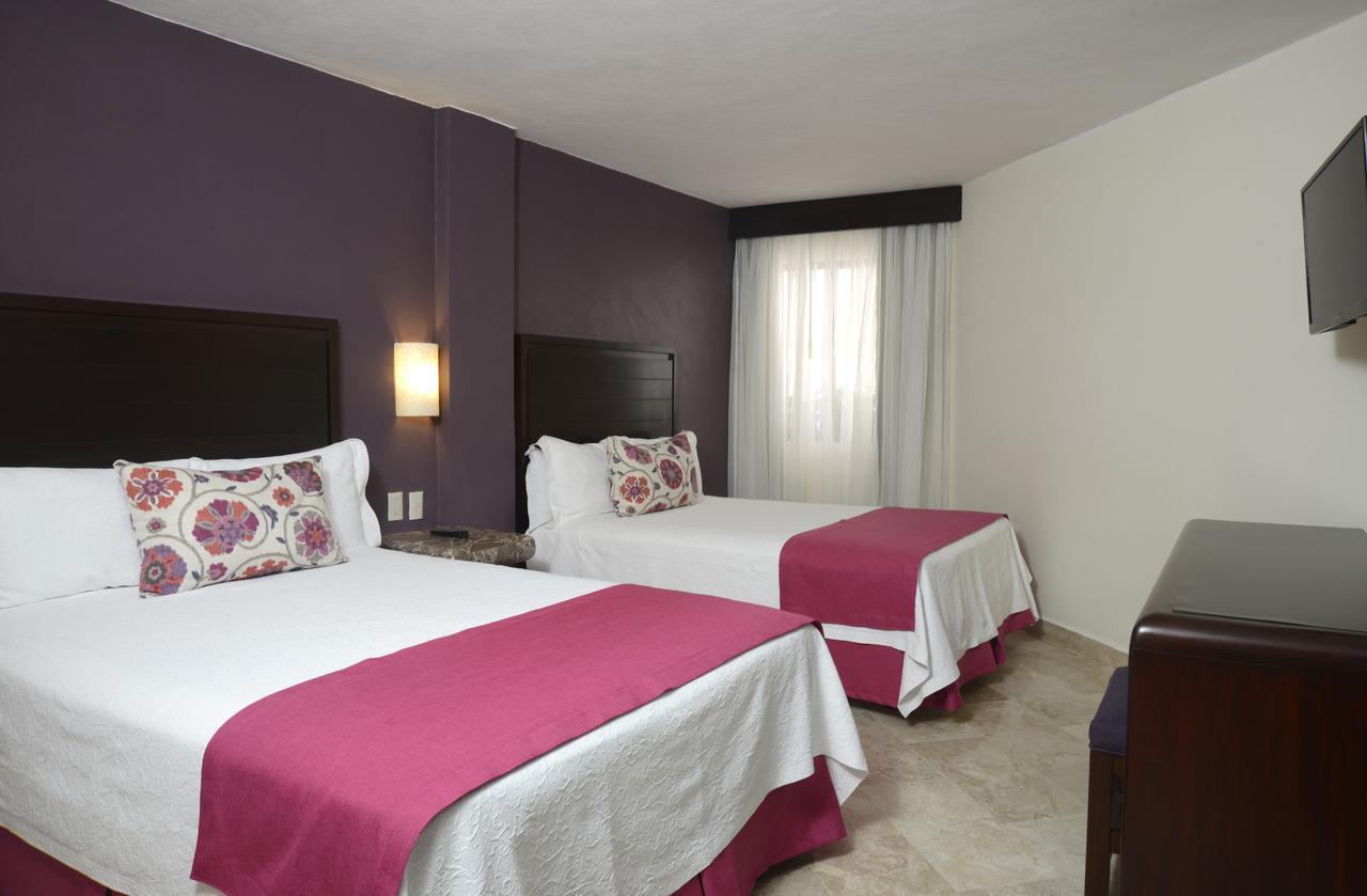 Two-Bedroom Luxury Suite