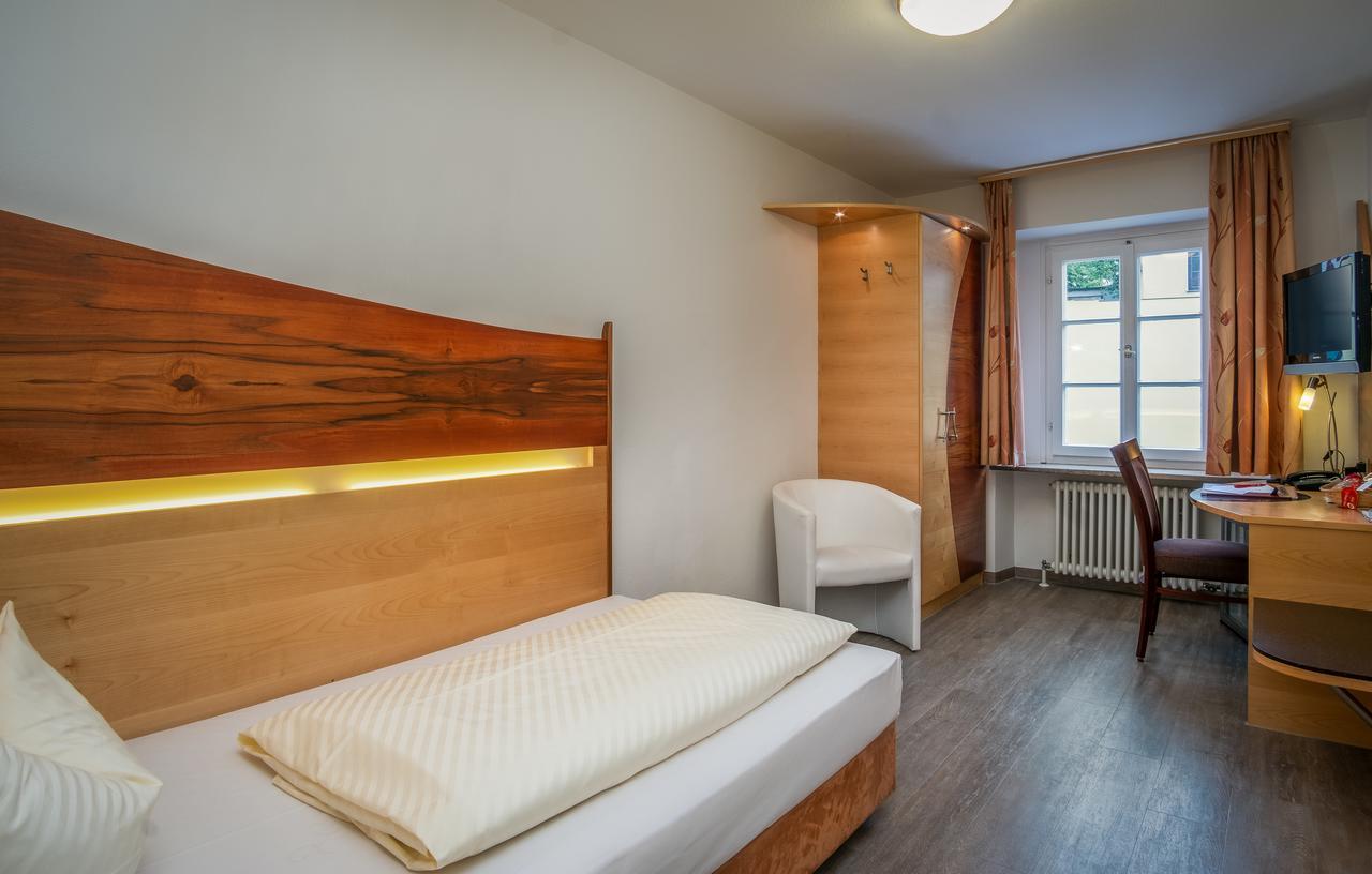 Standard Single Room,665803851:JPEG