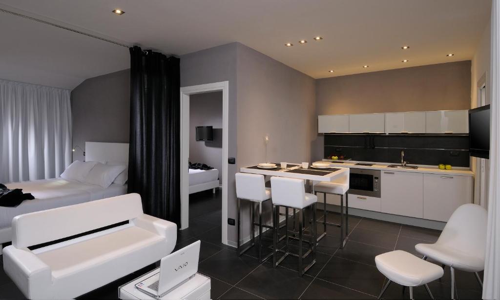Two-Bedroom Apartment Annex