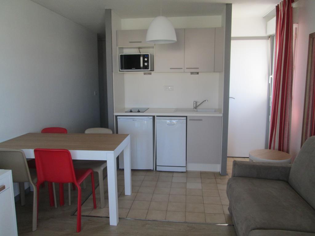 Studio (2 Adultes) - Côté Terrasse