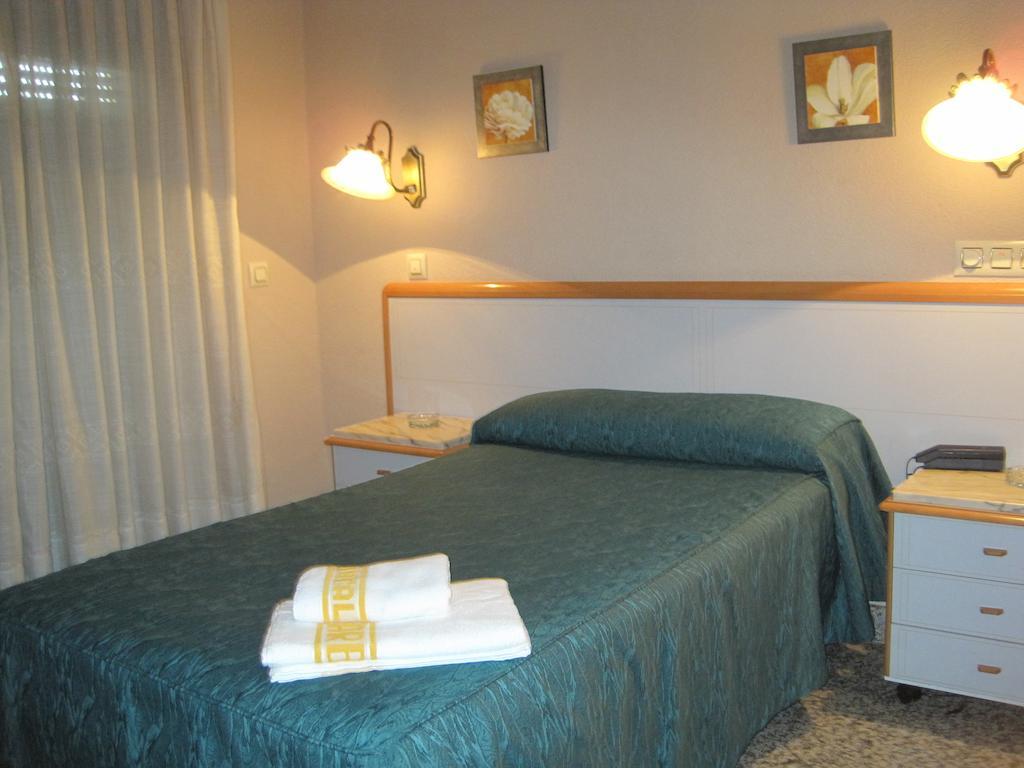 Habitación Individual con aparcamiento