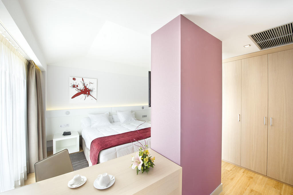 Habitación Cuádruple (2 adultos + 2 niños)