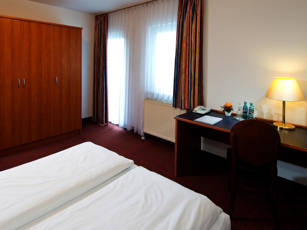 Business Doppel-/Zweibettzimmer
