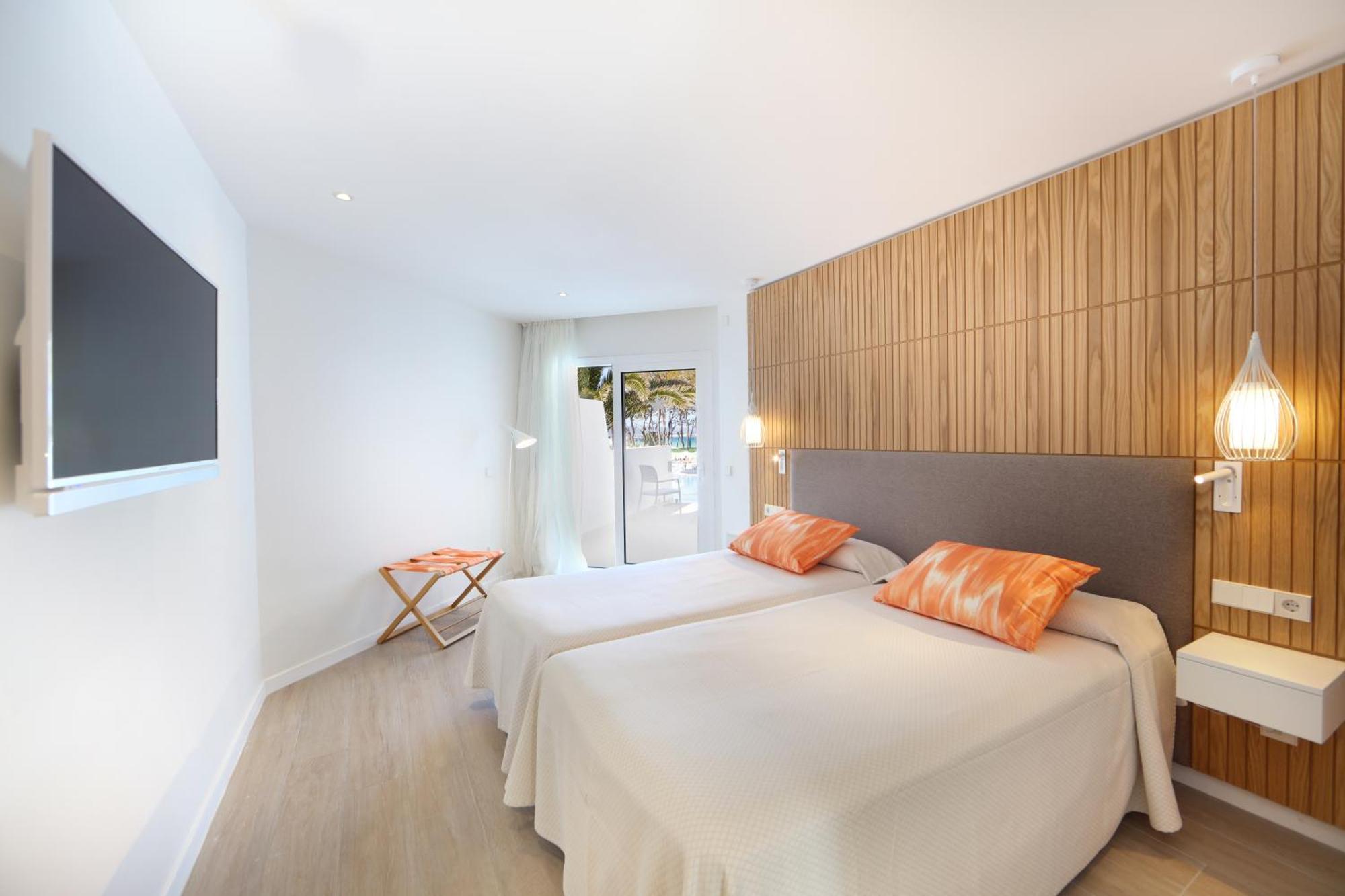 Double Room Terrace,1645652230:JPEG
