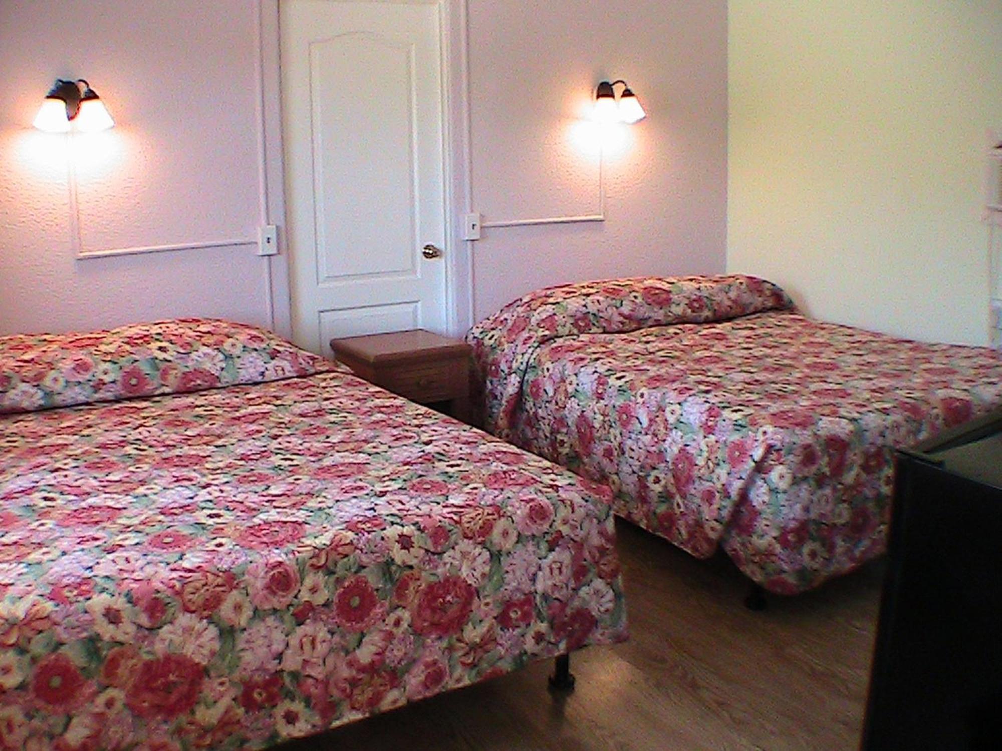 Double Queen Kitchenette,685294989:JPEG