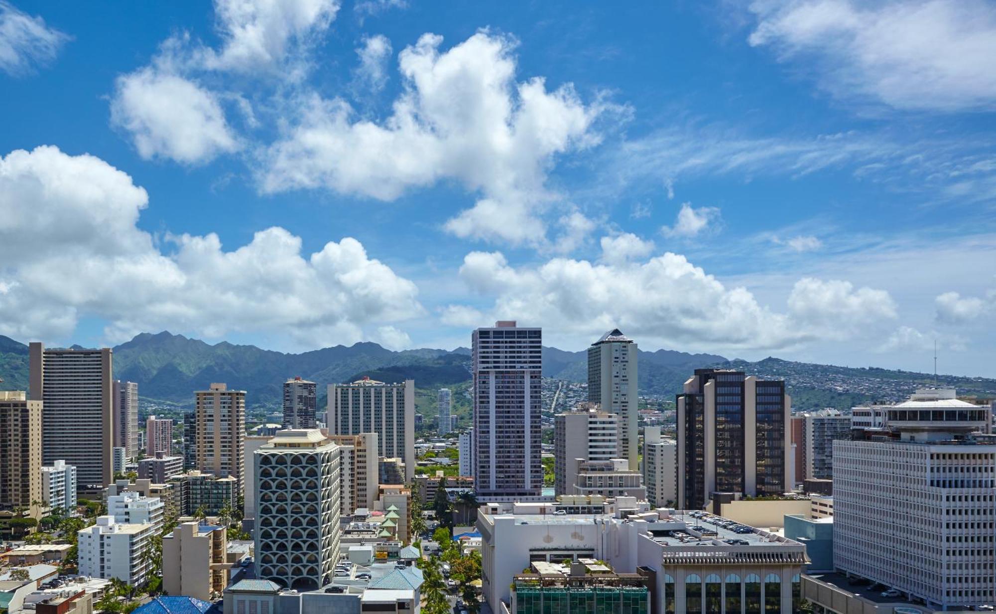Zimmer mit Blick auf die Berge von Waikiki