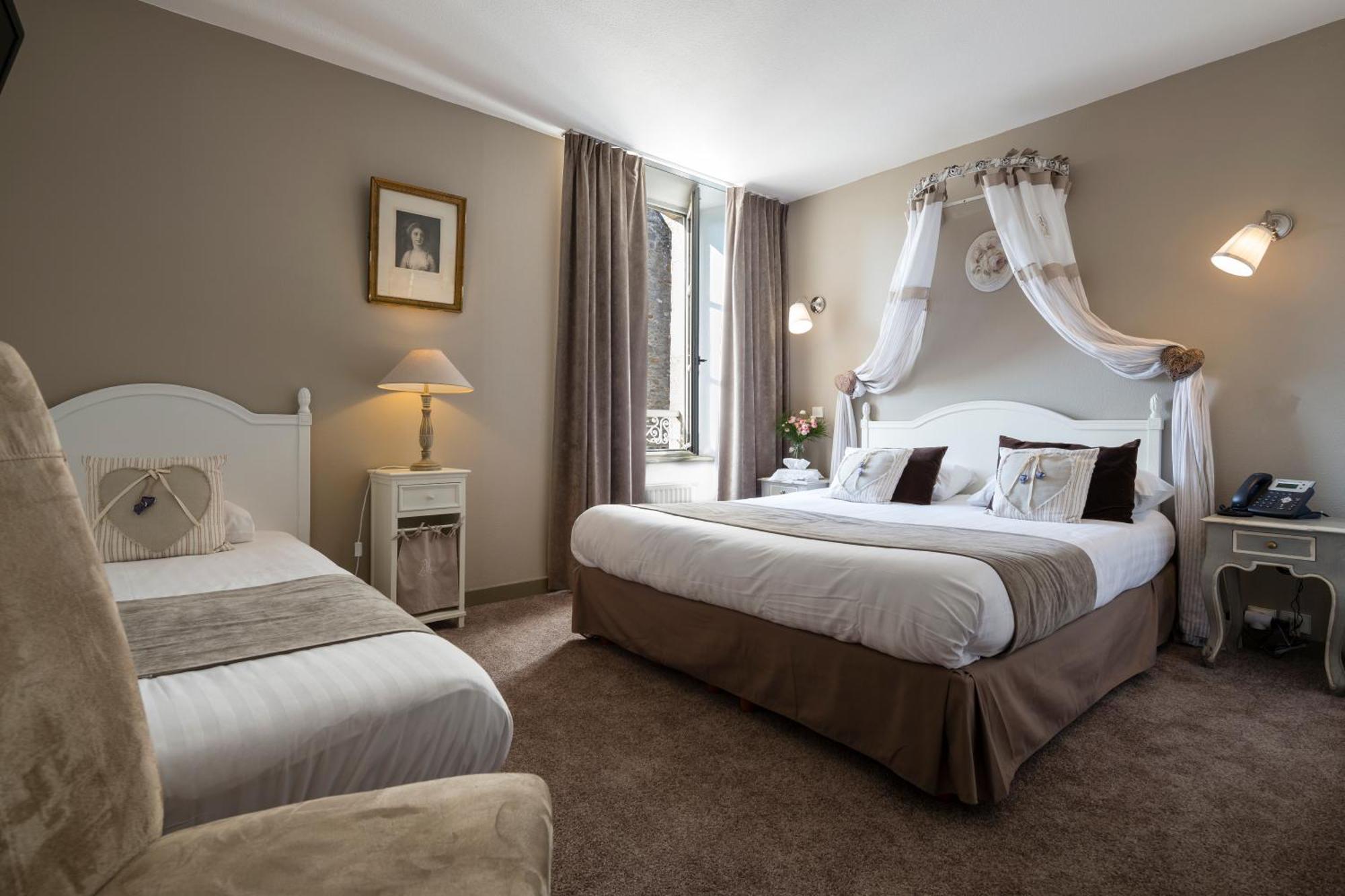 Chambre Triple Confort