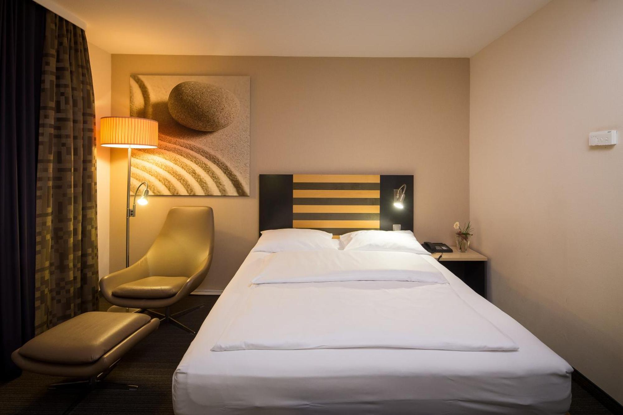 Studio mit Queensize-Bett