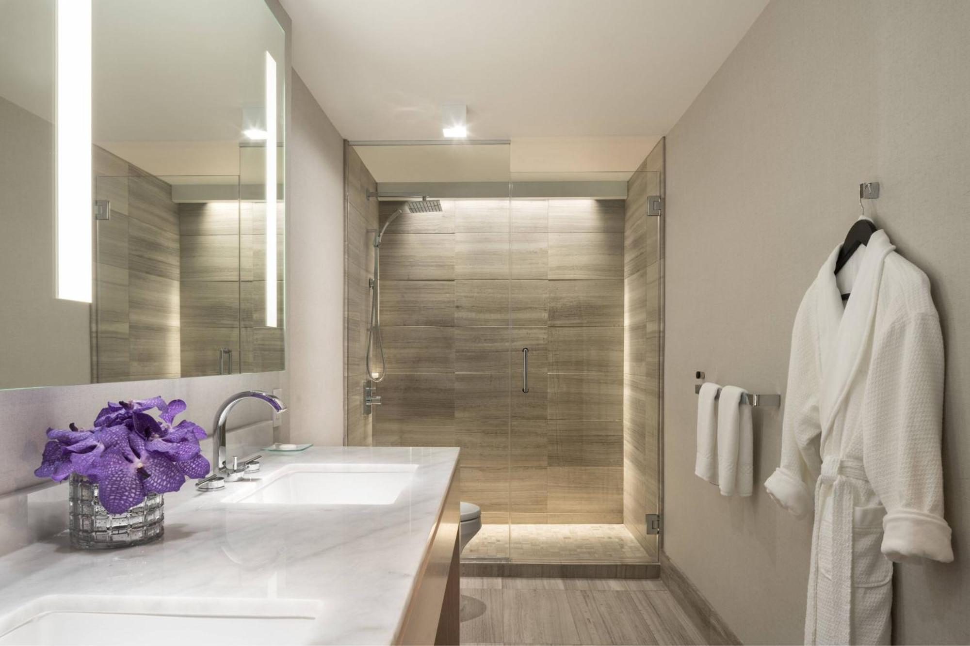 Executive King Suite