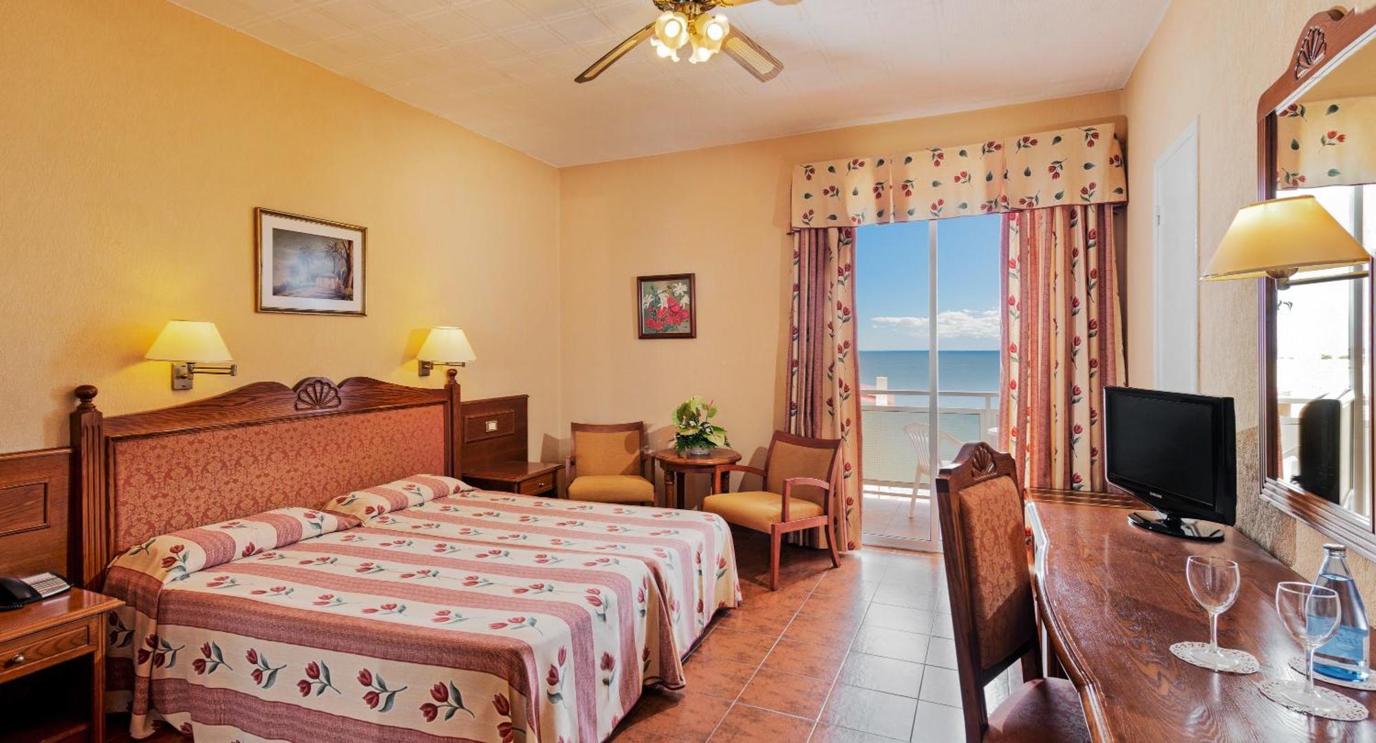 Chambre Double ou Lits Jumeaux avec Balcon