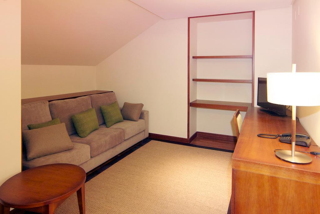 Penthouse Suite