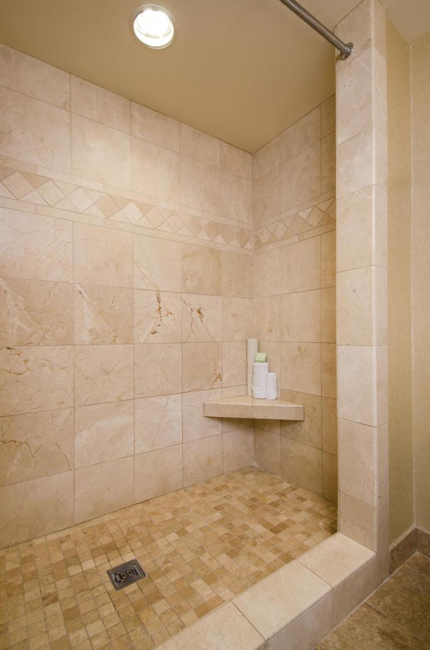 Premier Double King Suite