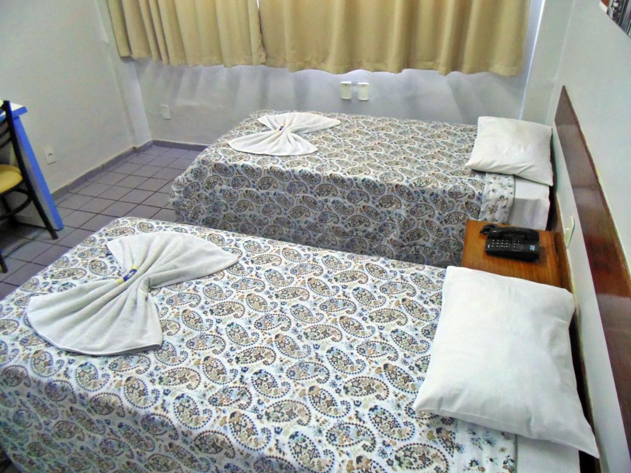 Quarto Standard com 2 Camas de Solteiro