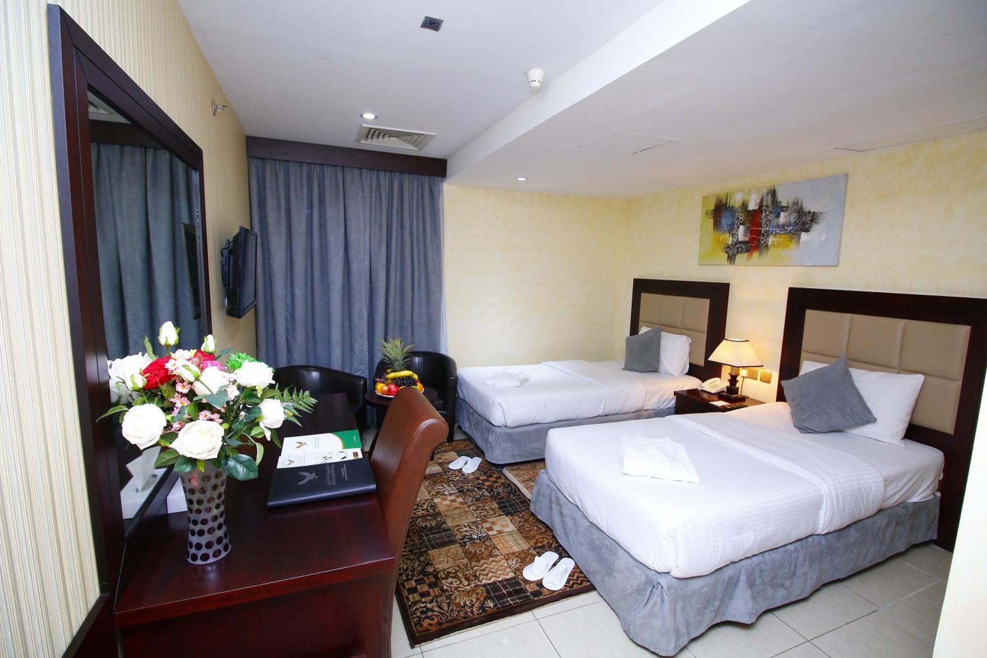 Quarto Deluxe com Cama de Casal ou 2 de Solteiro