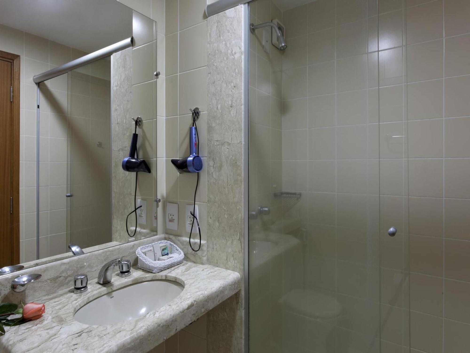 Quarto Duplo Standard