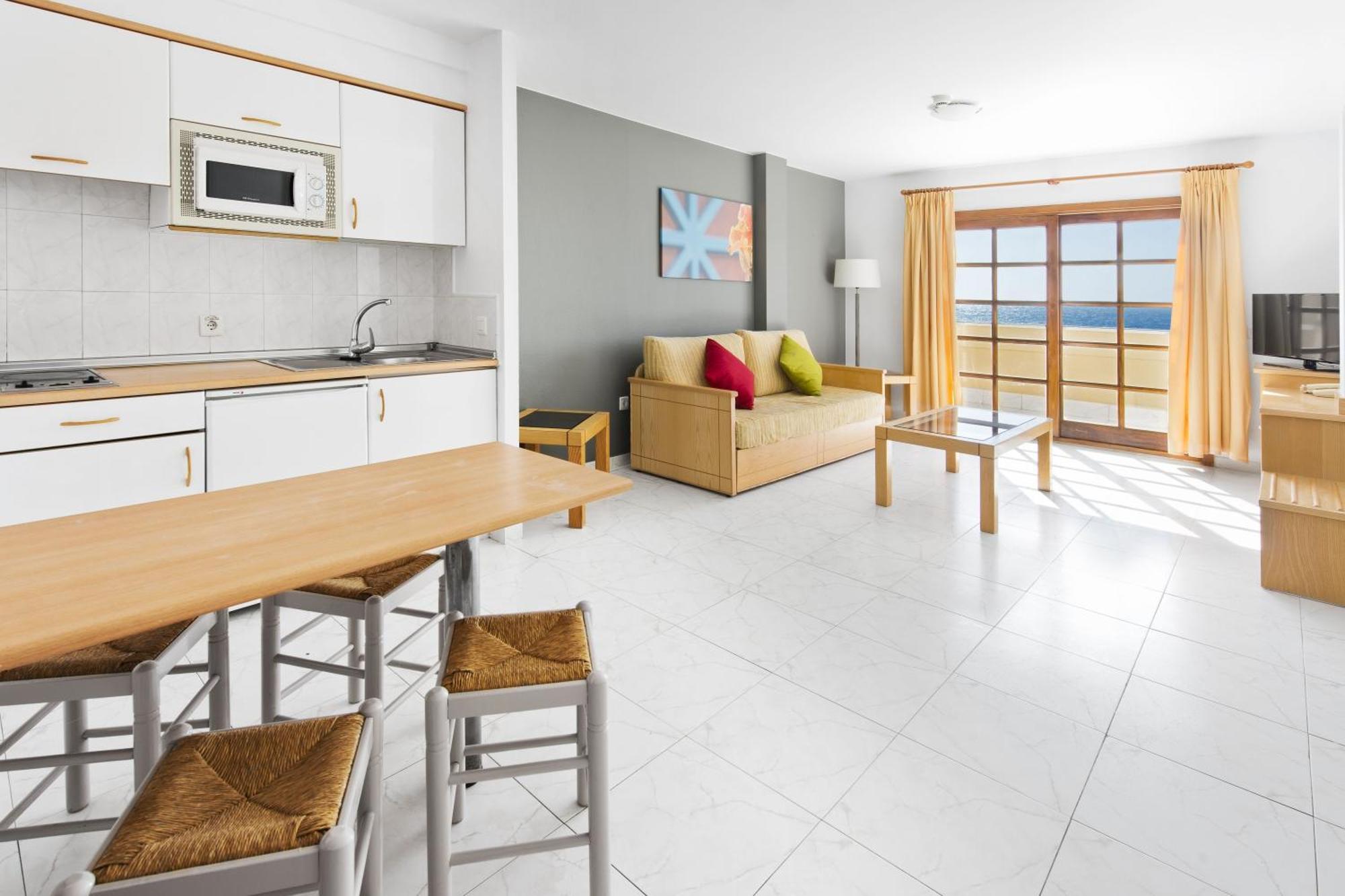 Apartamento de 2 dormitorios (4 adultos)