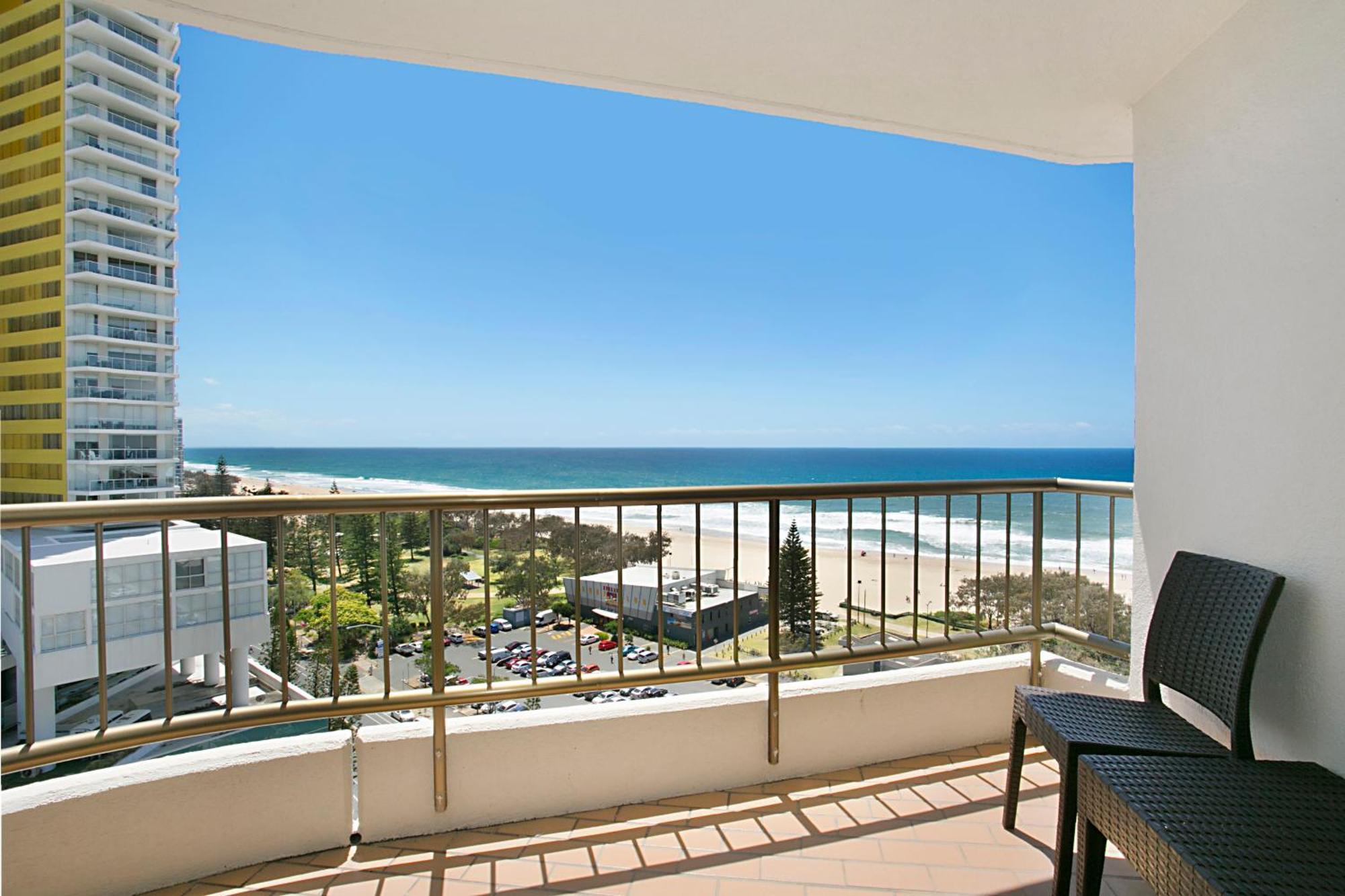 One Bedroom Budget Apartment Balcony Ocean View,705791185:JPEG