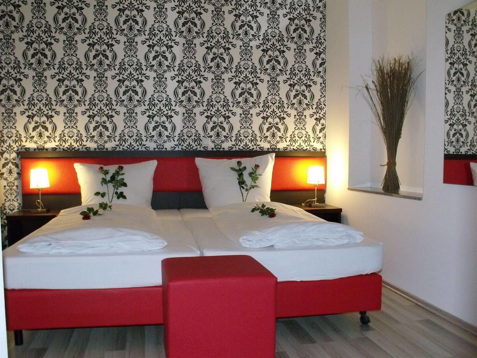 Zimmer mit Doppelbett