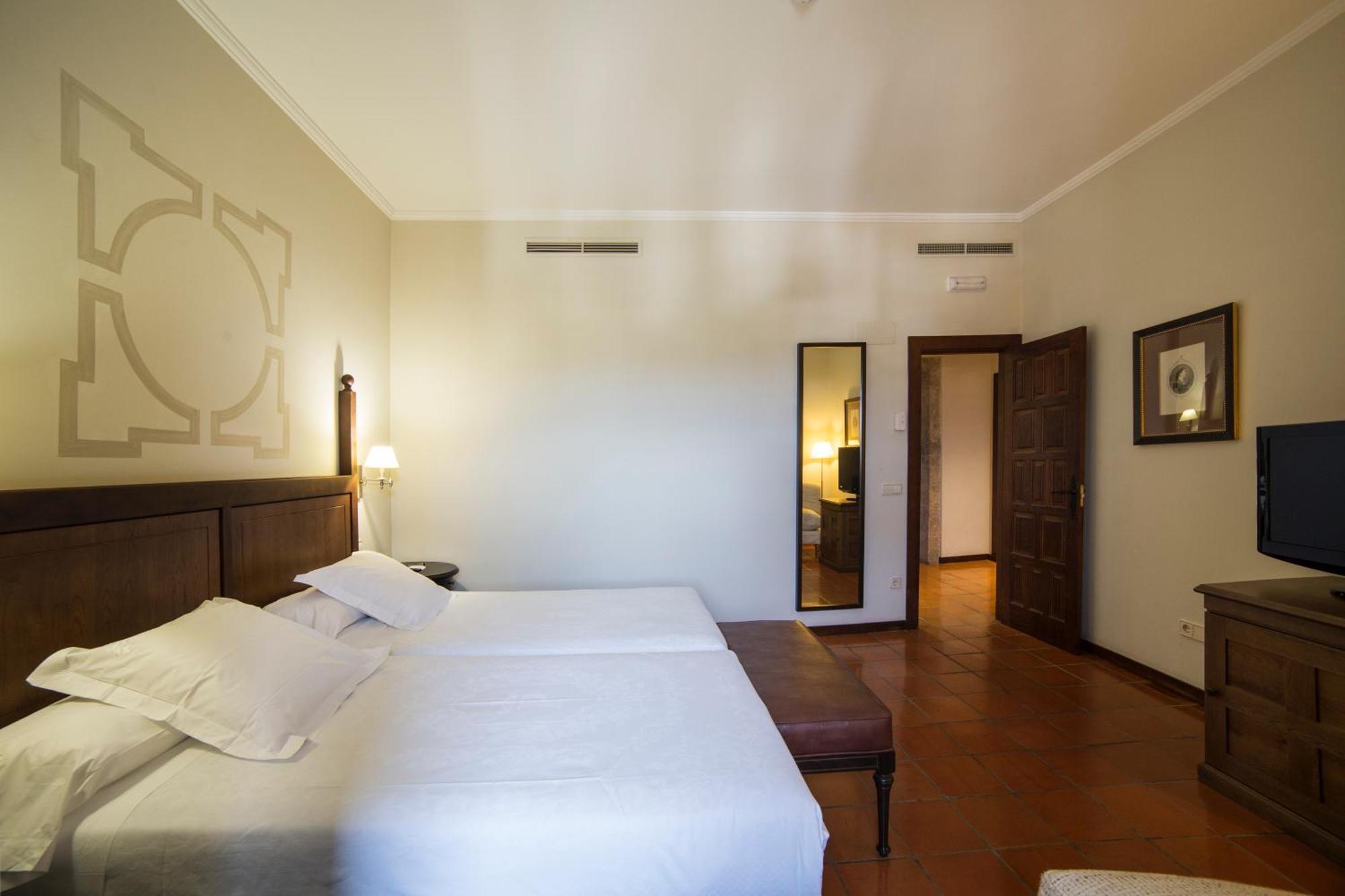 Habitación Doble Estándar (3 adultos)