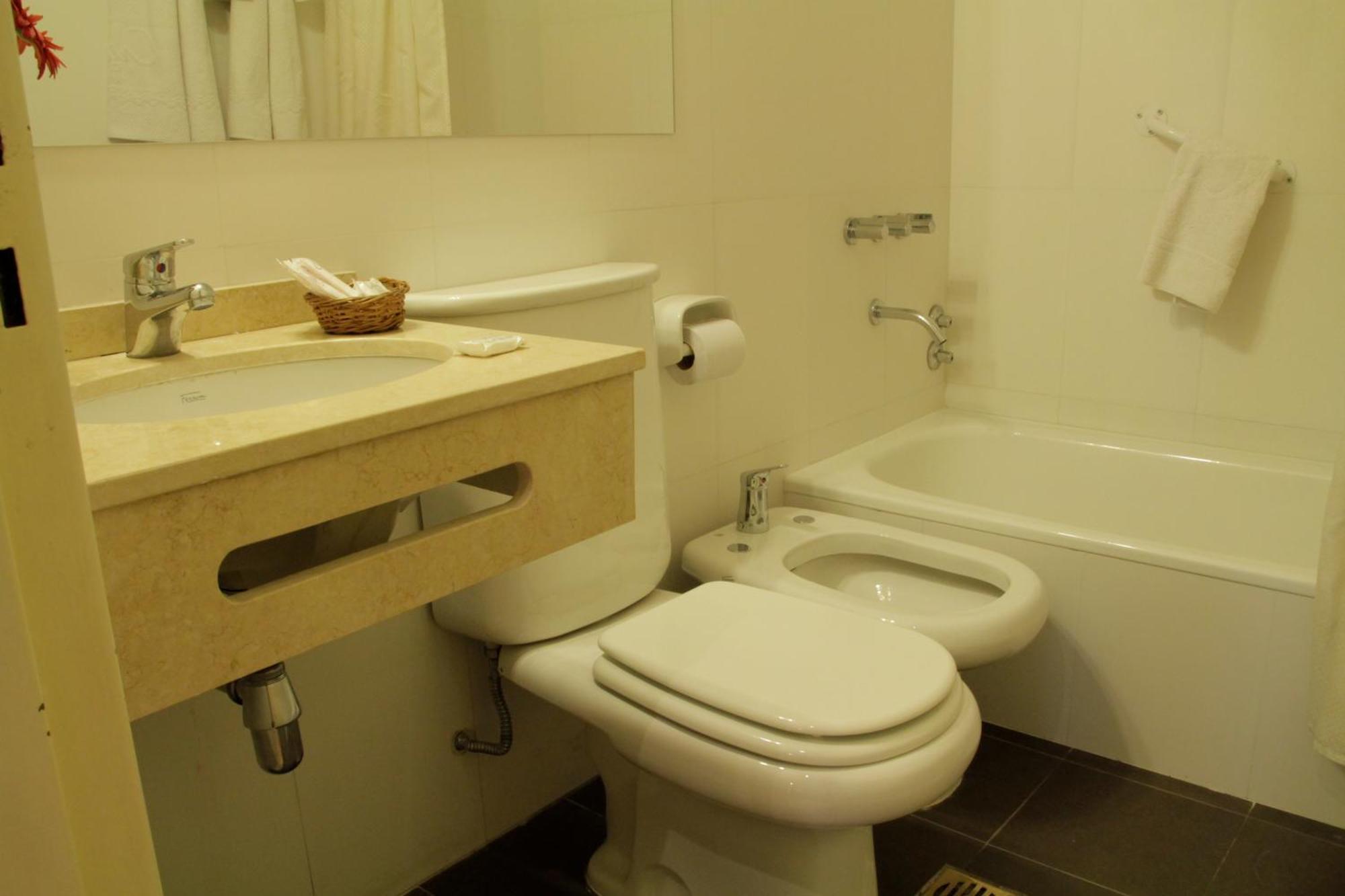 Standard Single Room,1015135348:JPEG