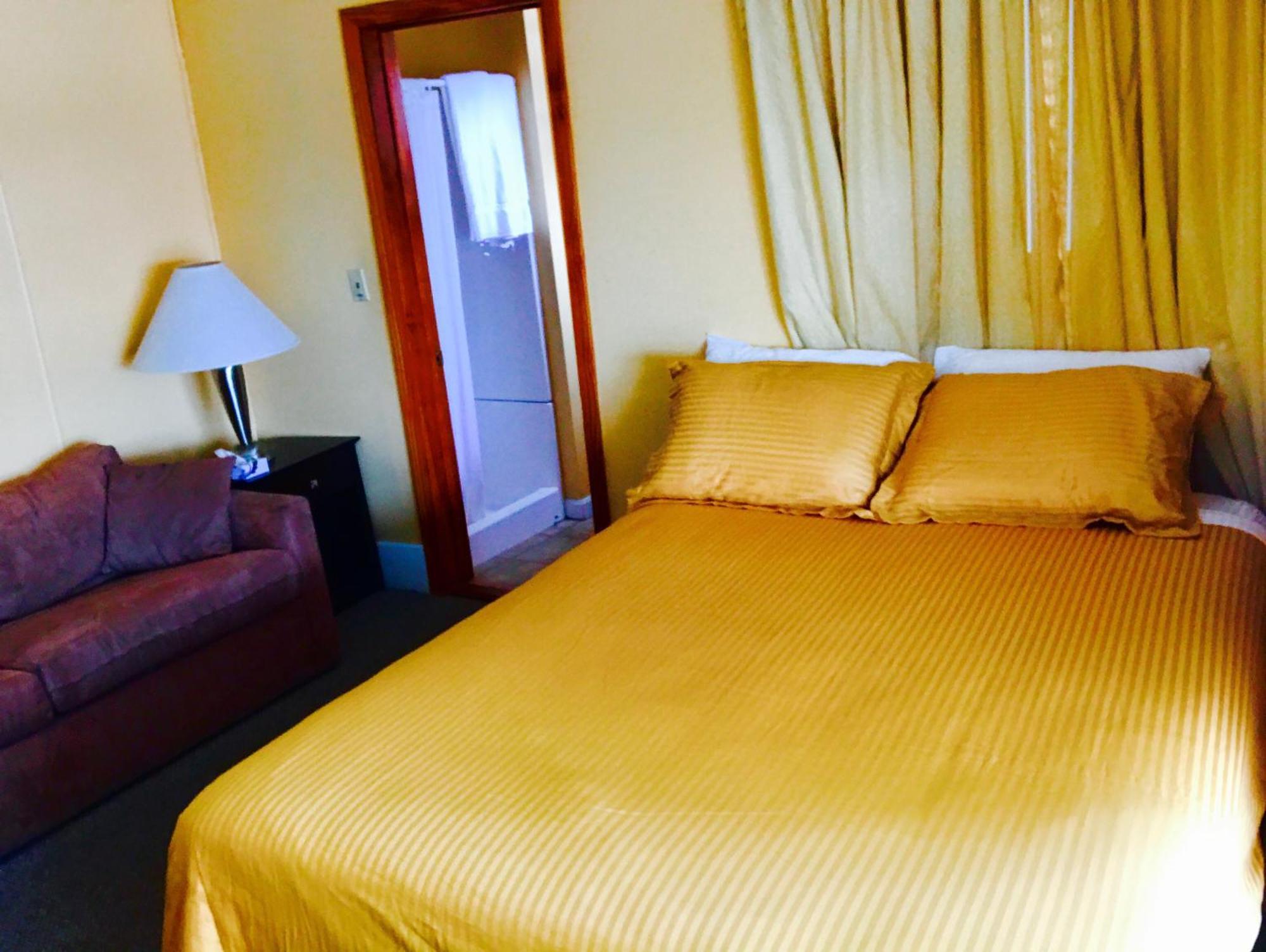 Queen Room Sofa Bed Sea View,239755177:JPEG