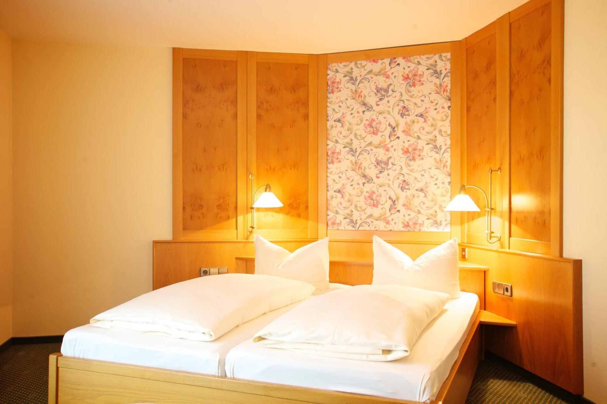 Double Room,709316221:JPEG