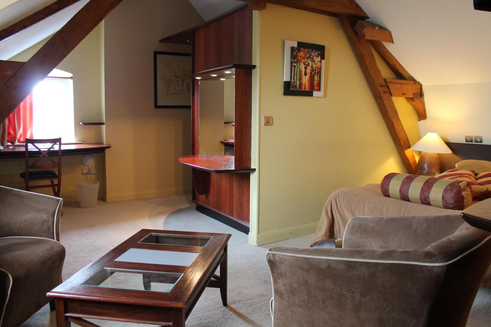 Chambre Familiale avec Baignoire