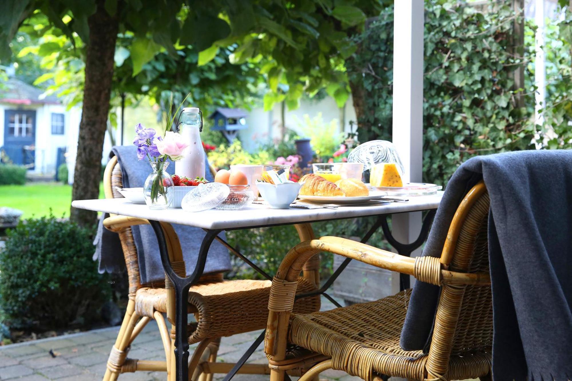 Tweepersoonskamer met 1 of 2 Bedden en een Terras