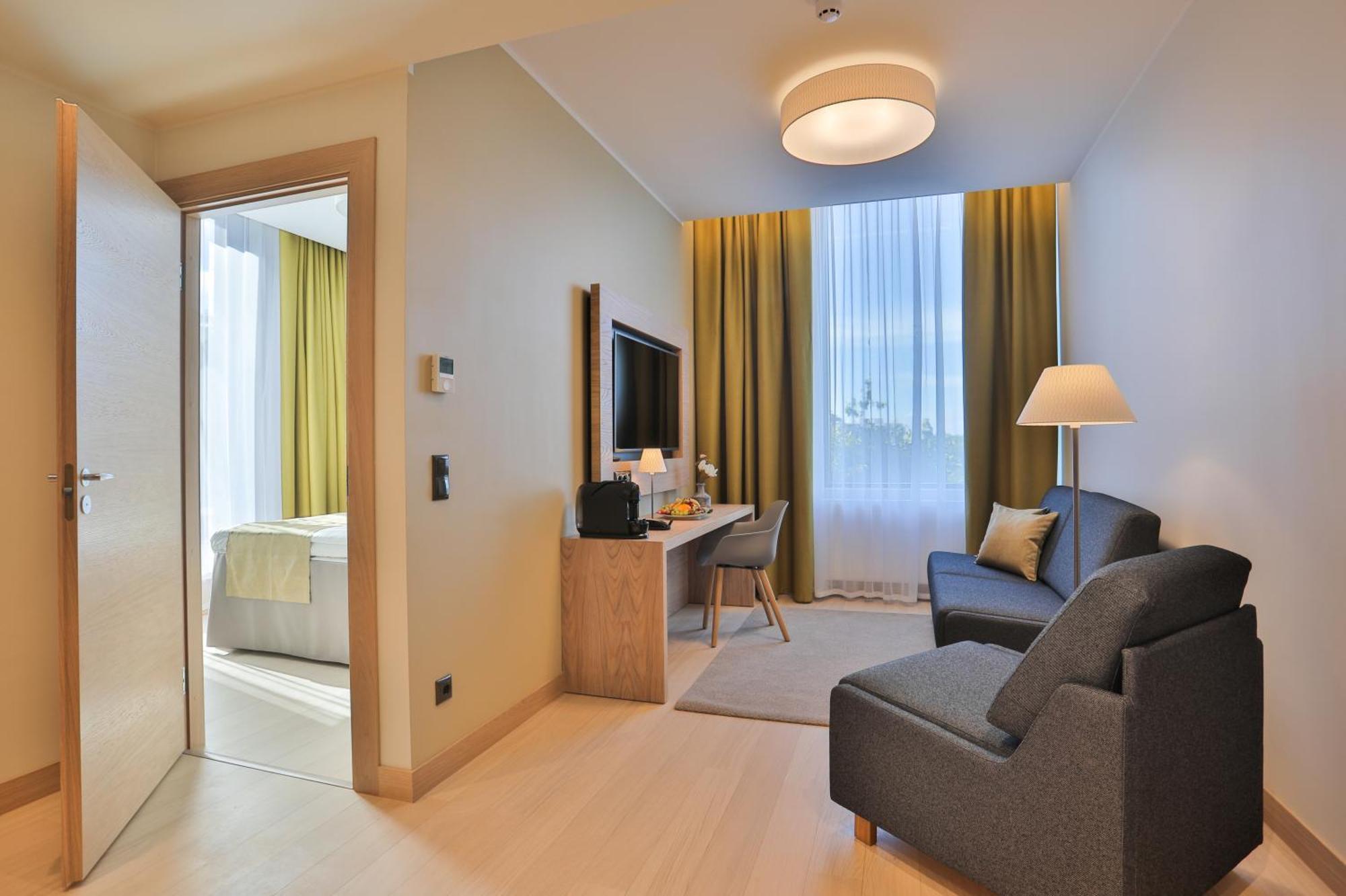 Suite Zen con Vasca Idromassaggio e Balcone